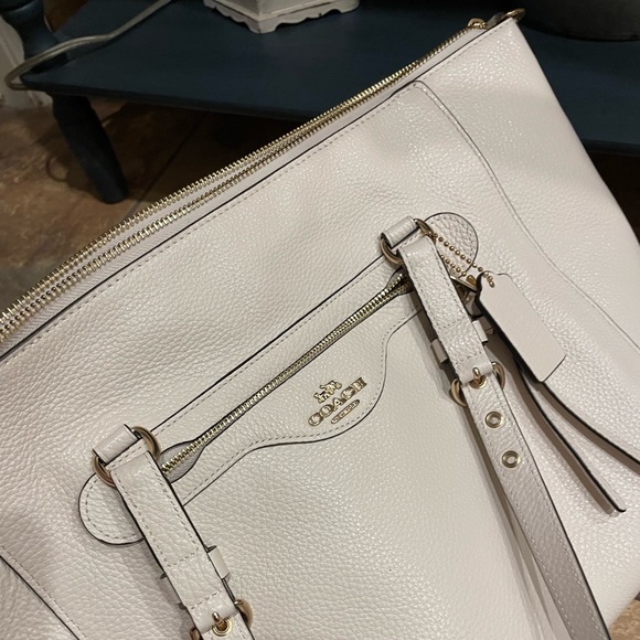 Coach tote - Picture 2 of 3